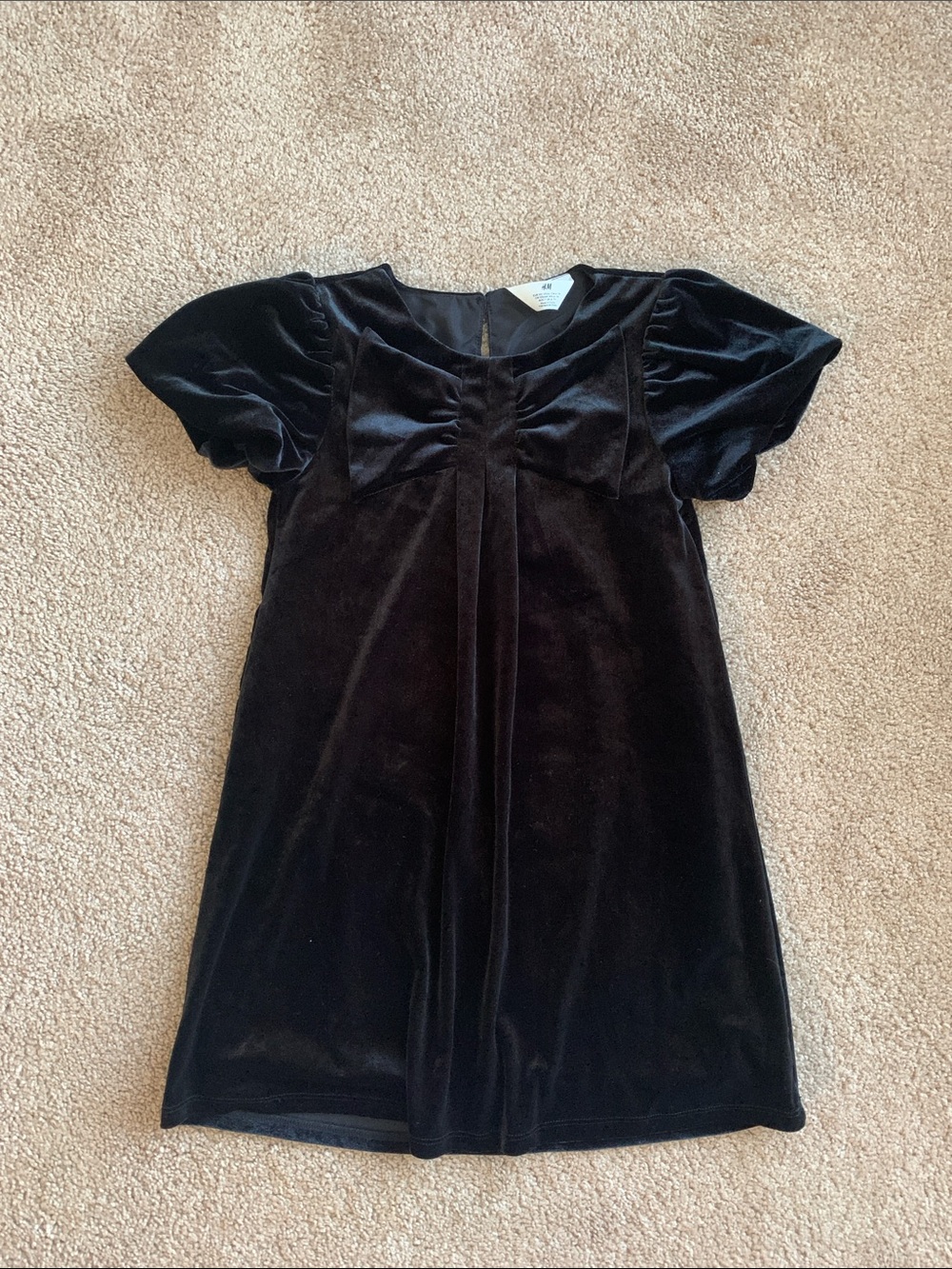 Girls black velvet dress